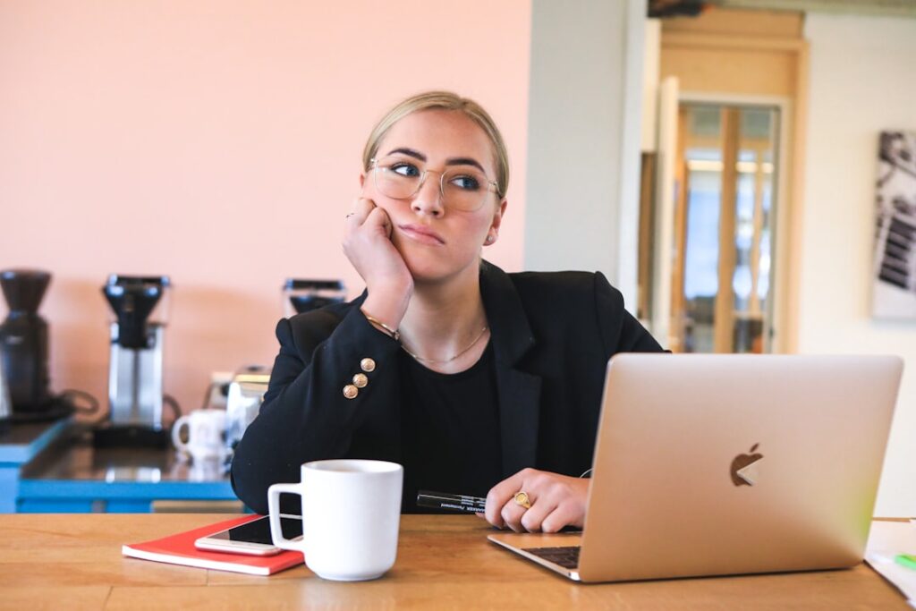 Découvrez les signes de la procrastination du sommeil - Perfect Skin